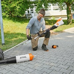 STIHL ΕΠΑΝΑΦΟΡΤΙΖΟΜΕΝΟ KMA 135 R